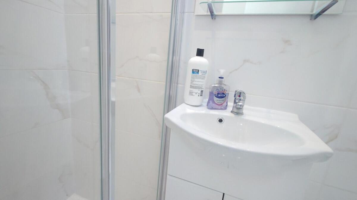 Comfort Camden Studio Apartments Лондон Номер фото
