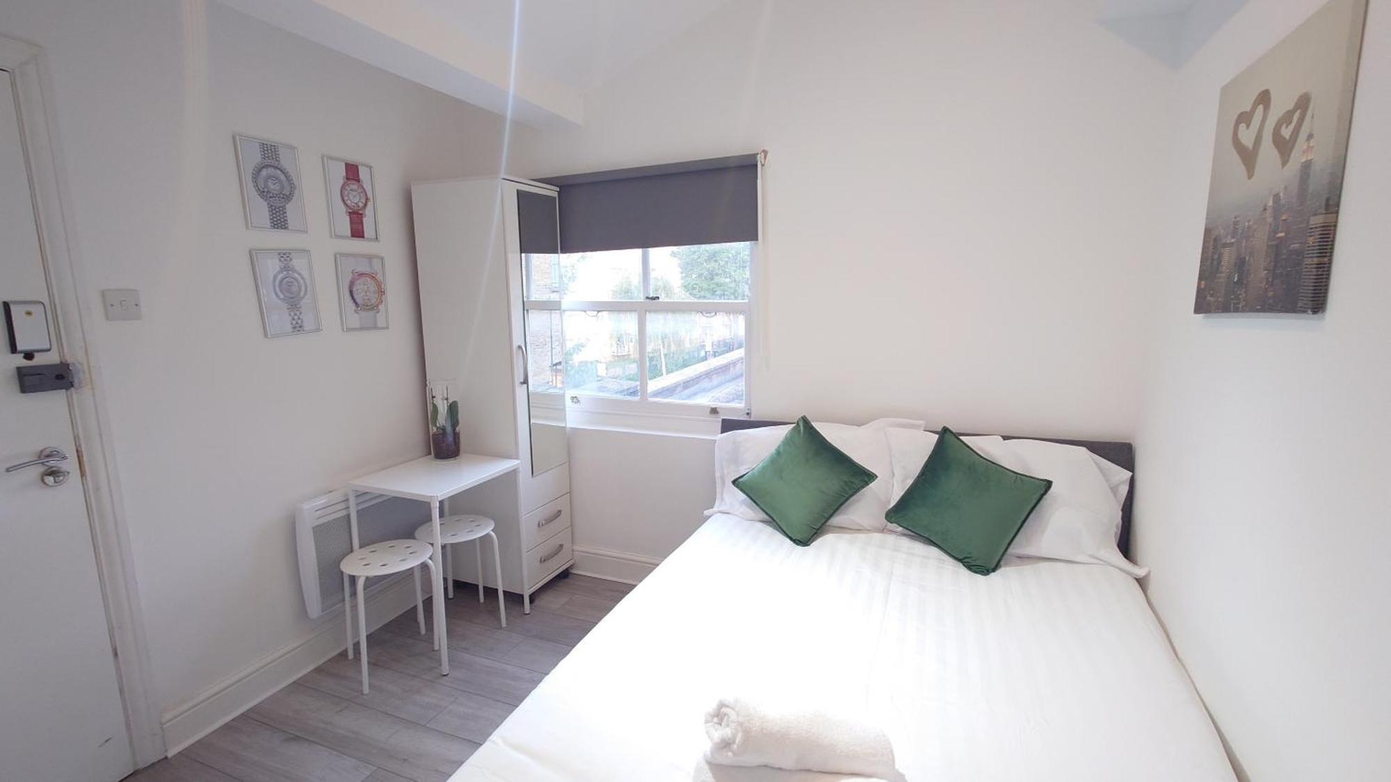 Comfort Camden Studio Apartments Лондон Екстер'єр фото